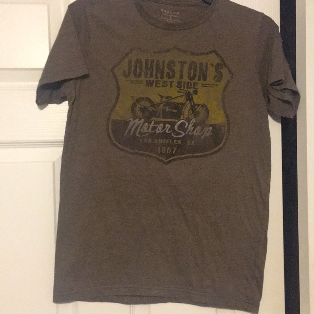 Women’s graphic t-shirt.  Size small